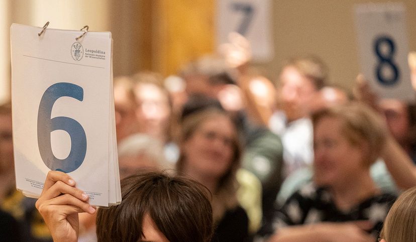 12. Leopoldina-Science Slam „Bühne frei für junge Wissenschaft!“