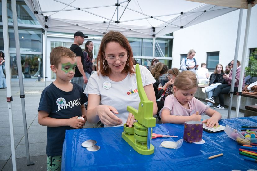 Kinderprogramm mit Malli Kids