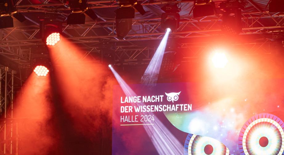 Bühne