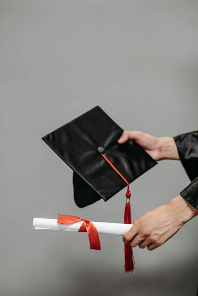 Uni Hut Absolvent Studium